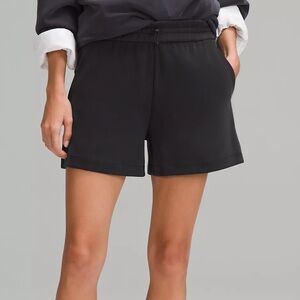 Softstreme High-Rise Short 4”